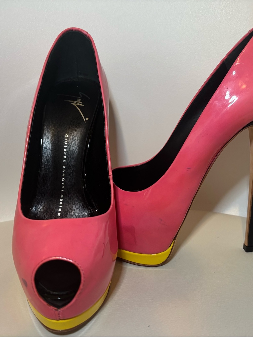 Giuseppe Zanotti Pink Patent color block Peep-Toe Pumps with Yellow Platform